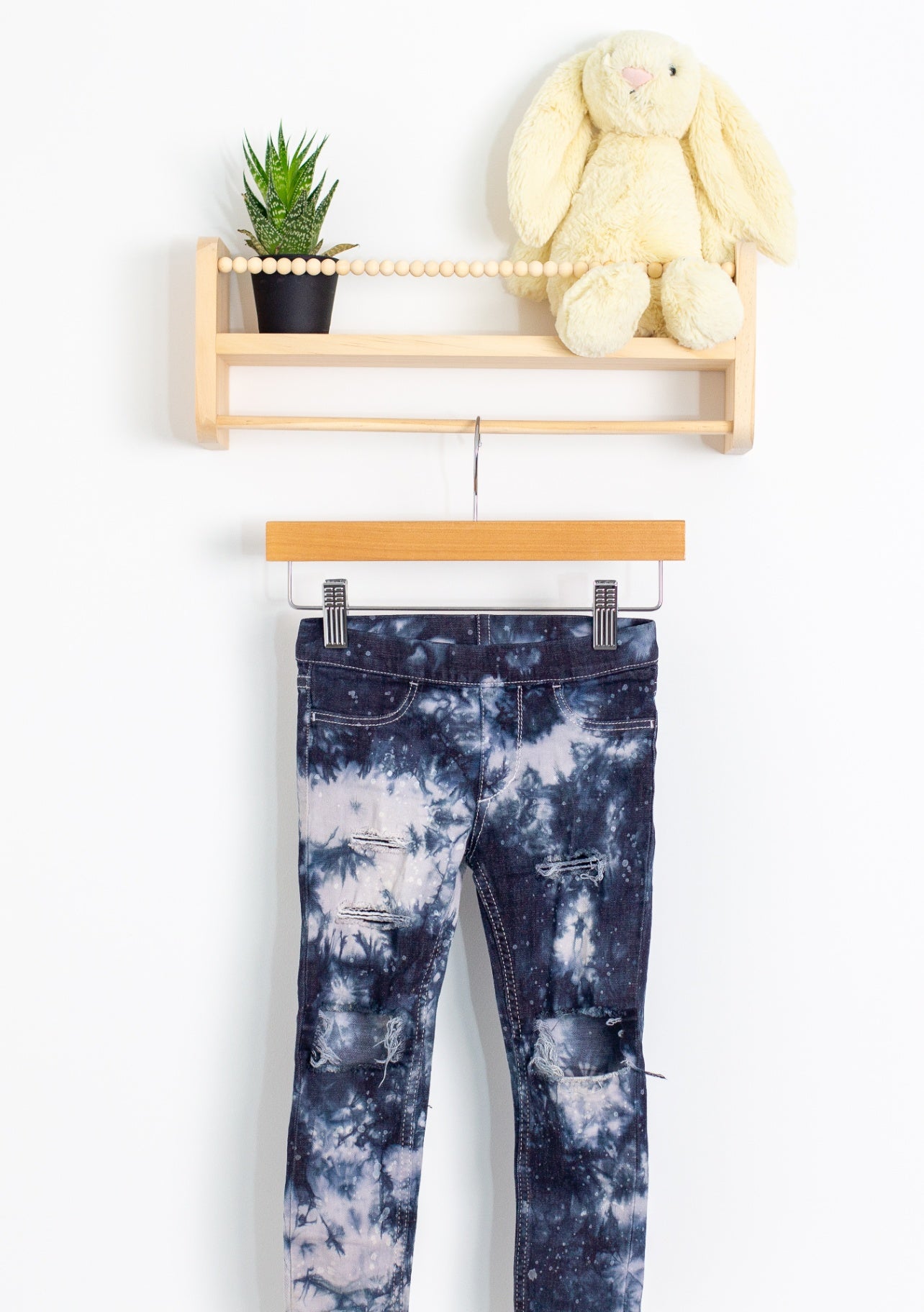 Burnt Marshmallow Apparel Everyday 2T Black and white tie-dye