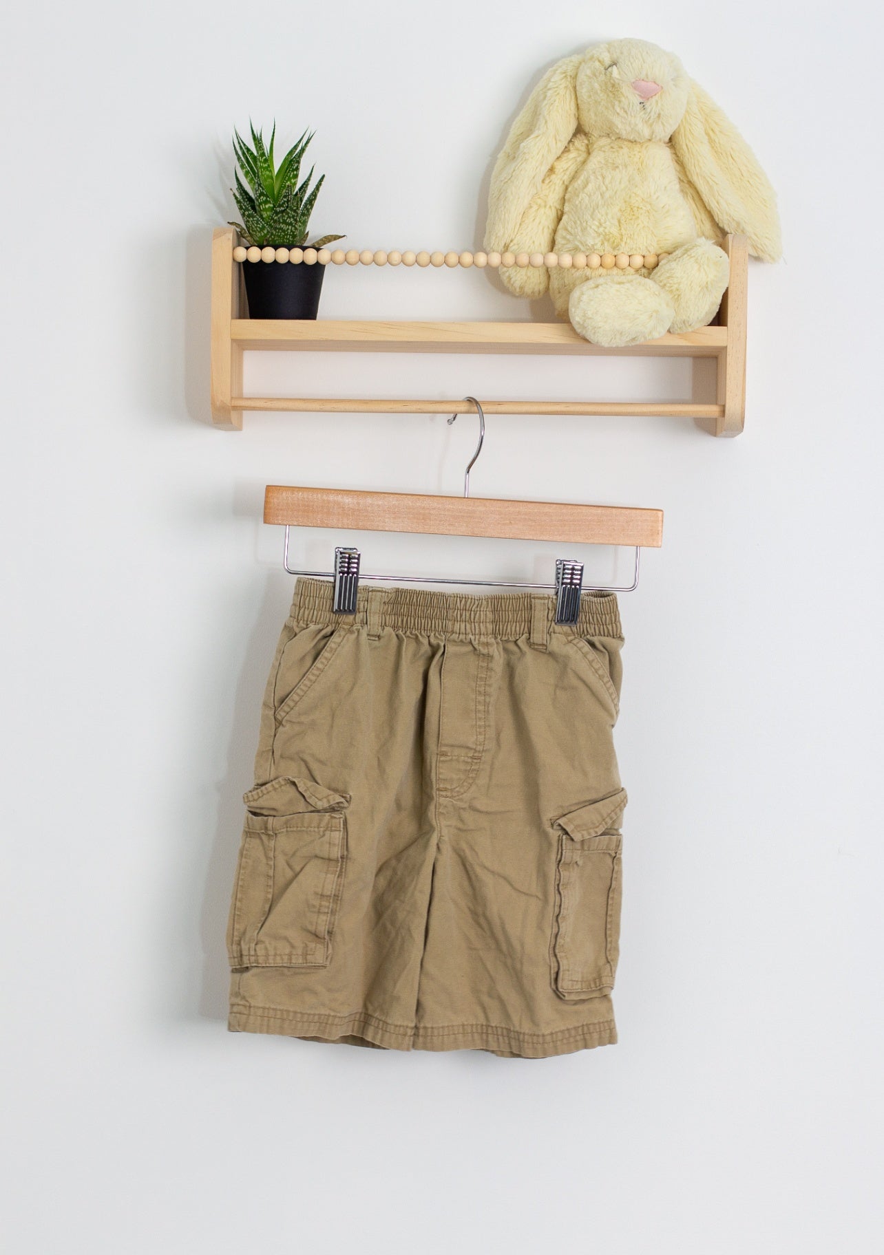 Garanimals 5 Beige Shorts