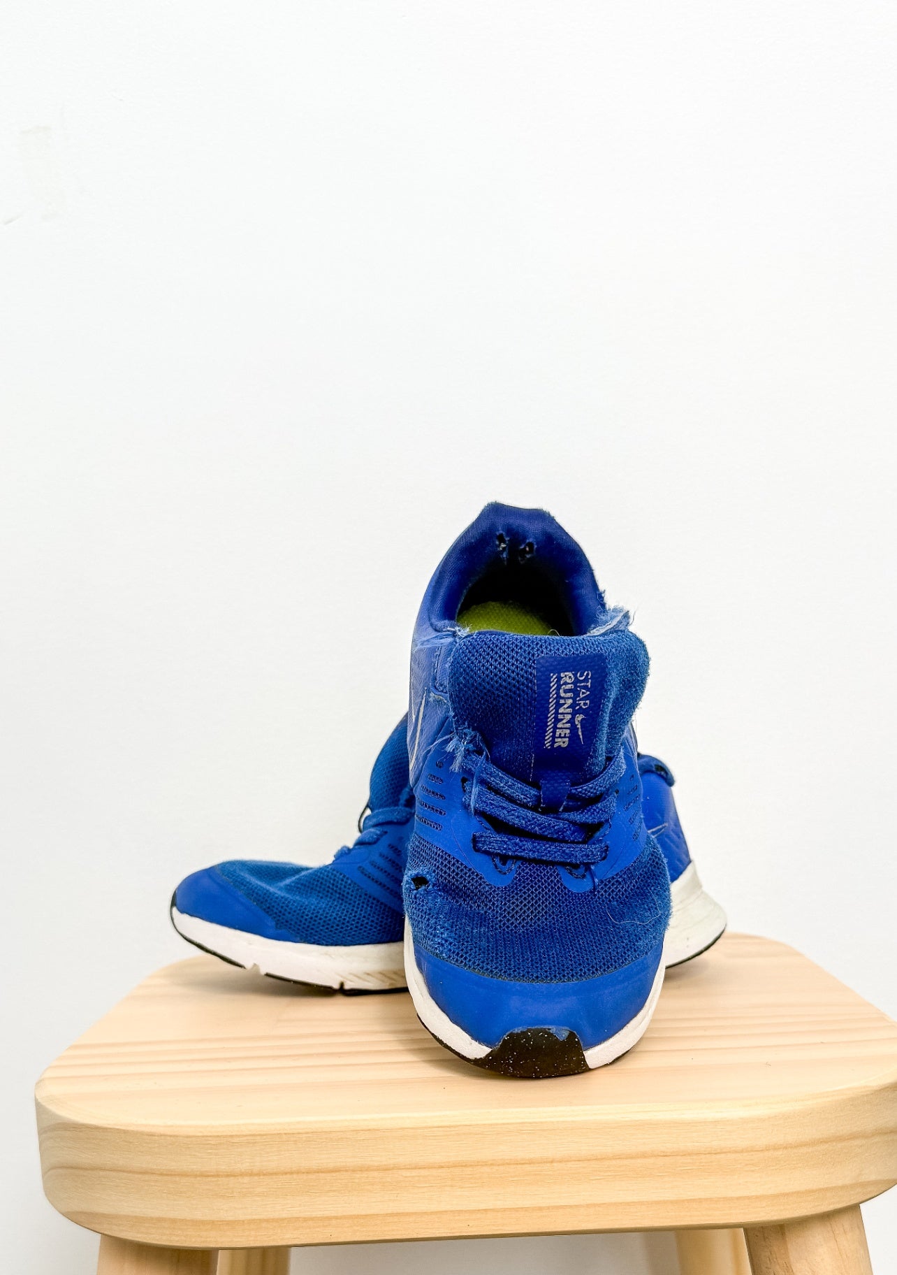 Nike 10.5 Blue Sneakers