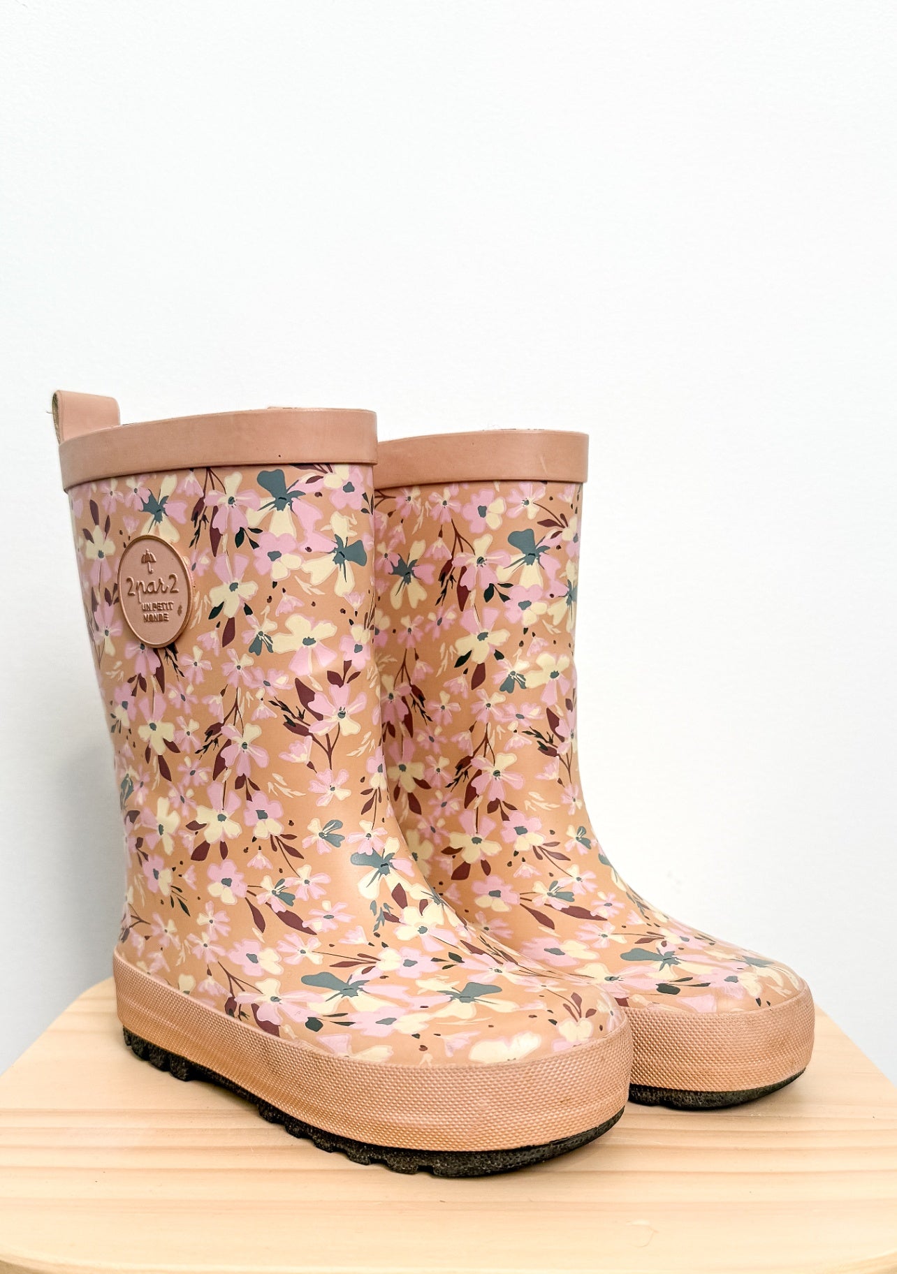 Deux Par Deux 6E Pink Rubber Boots with floral pattern - Whimsy