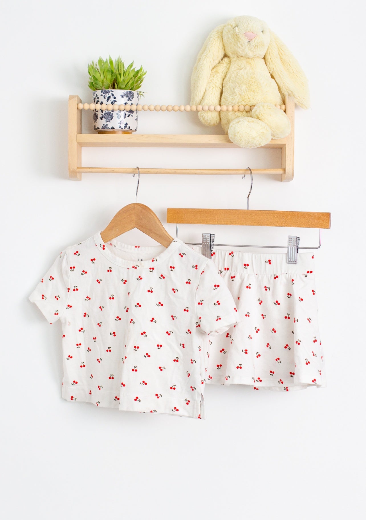 GAP XS White with red cherries pattern Play - Whimsy