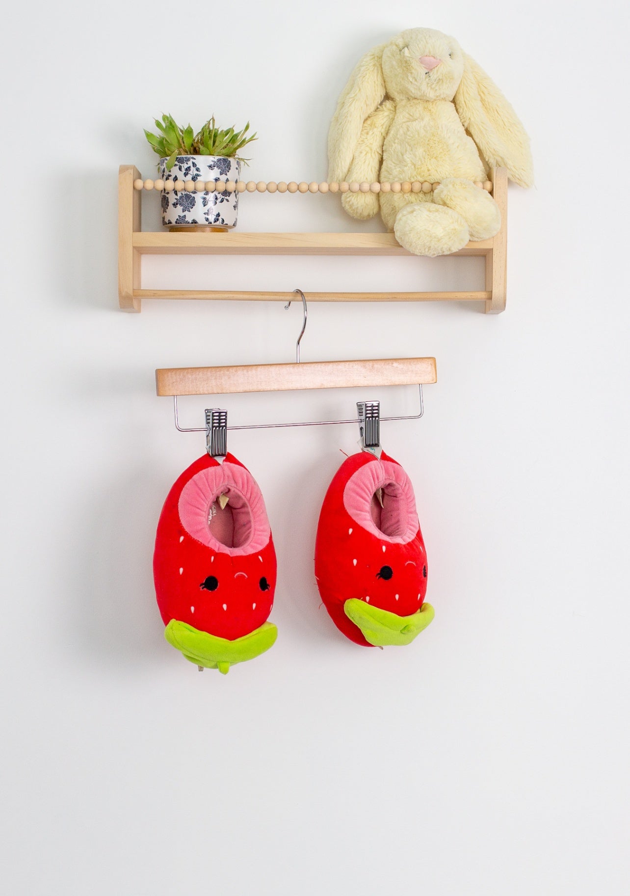 Squishmallows 11C Red and Green Strawberry Slippers