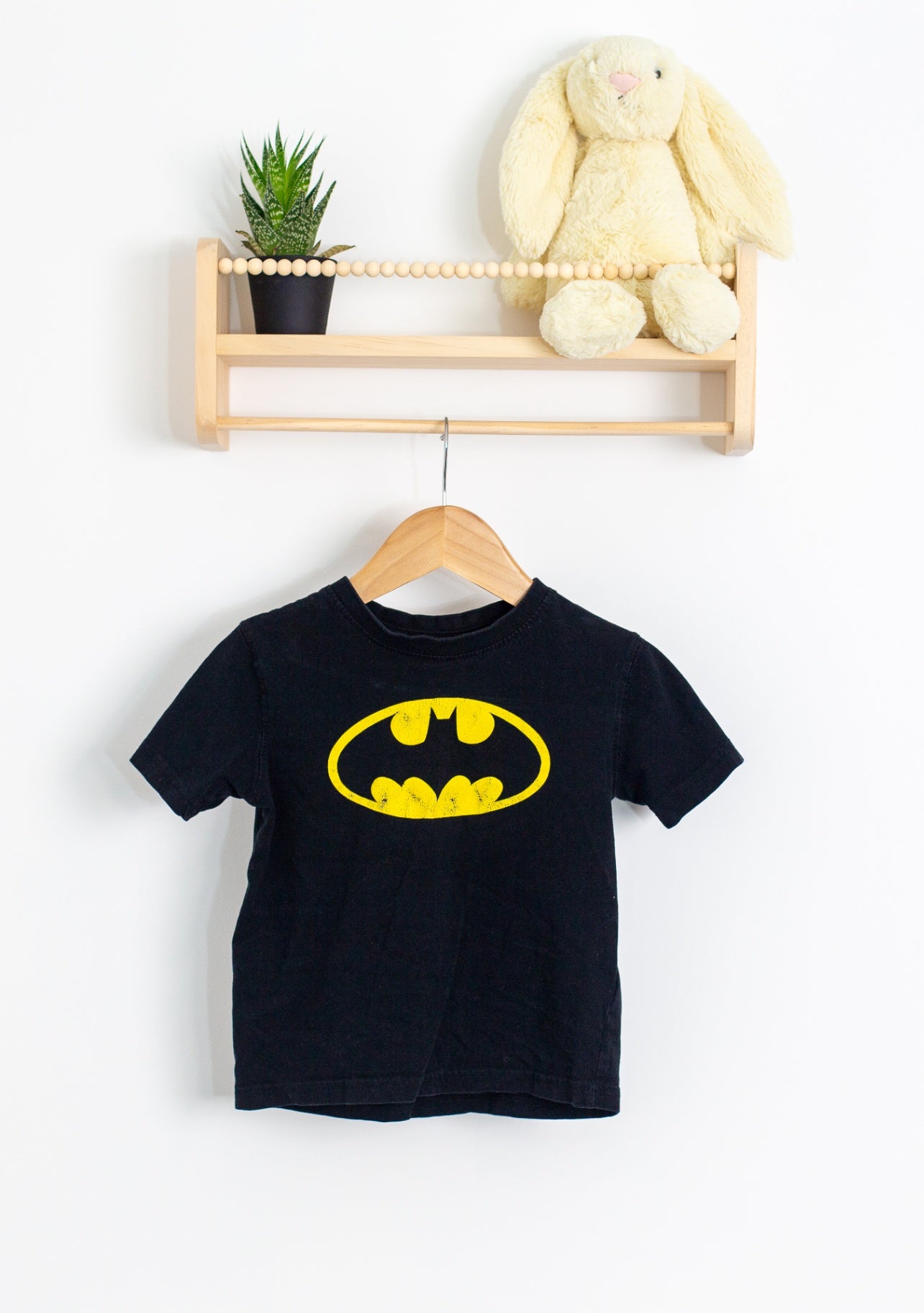 Marvel Everyday 4T Black with yellow logo