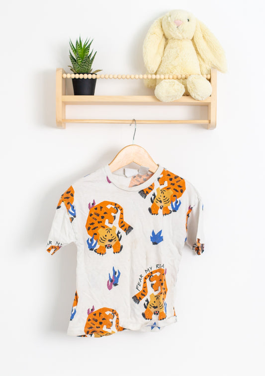 ZARA 3T White with orange and blue print