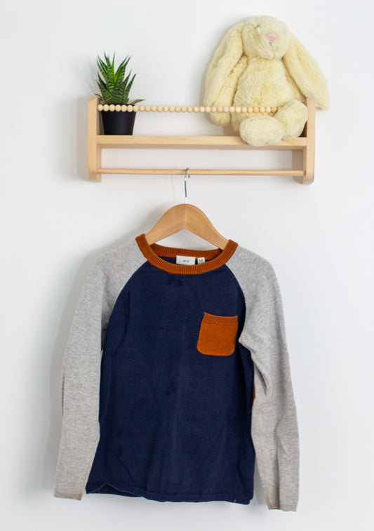 mid 5-6 Navy Blue and Grey with Brown accents knitted sweater