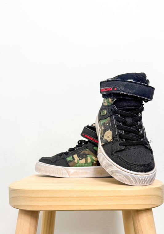 DC Shoes 13 Black and camouflage