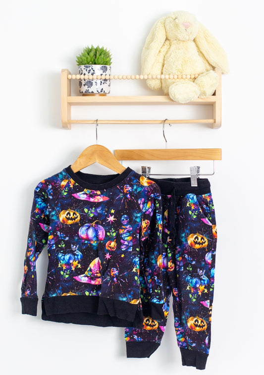Glimmers 2T Black with Cosmic Halloween-themed Joggers