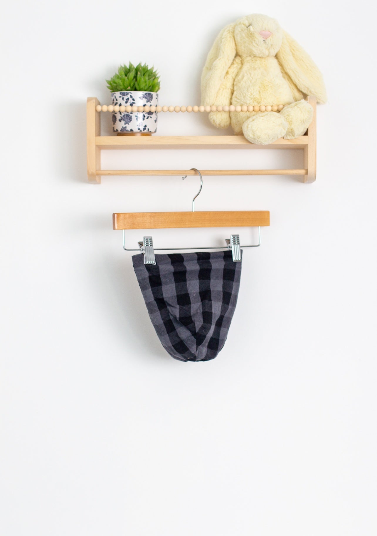 LoveSquaredKids 3-12M Black and Gray Checkered Slouchie Beanie