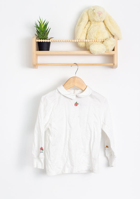 OshKosh 4 White Vintage Long Sleeve Play