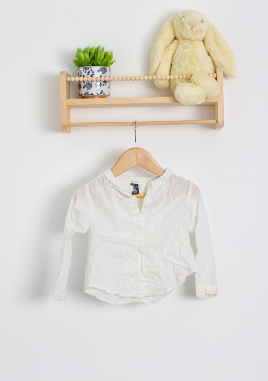 Zara 2 Off-white lace shirt play