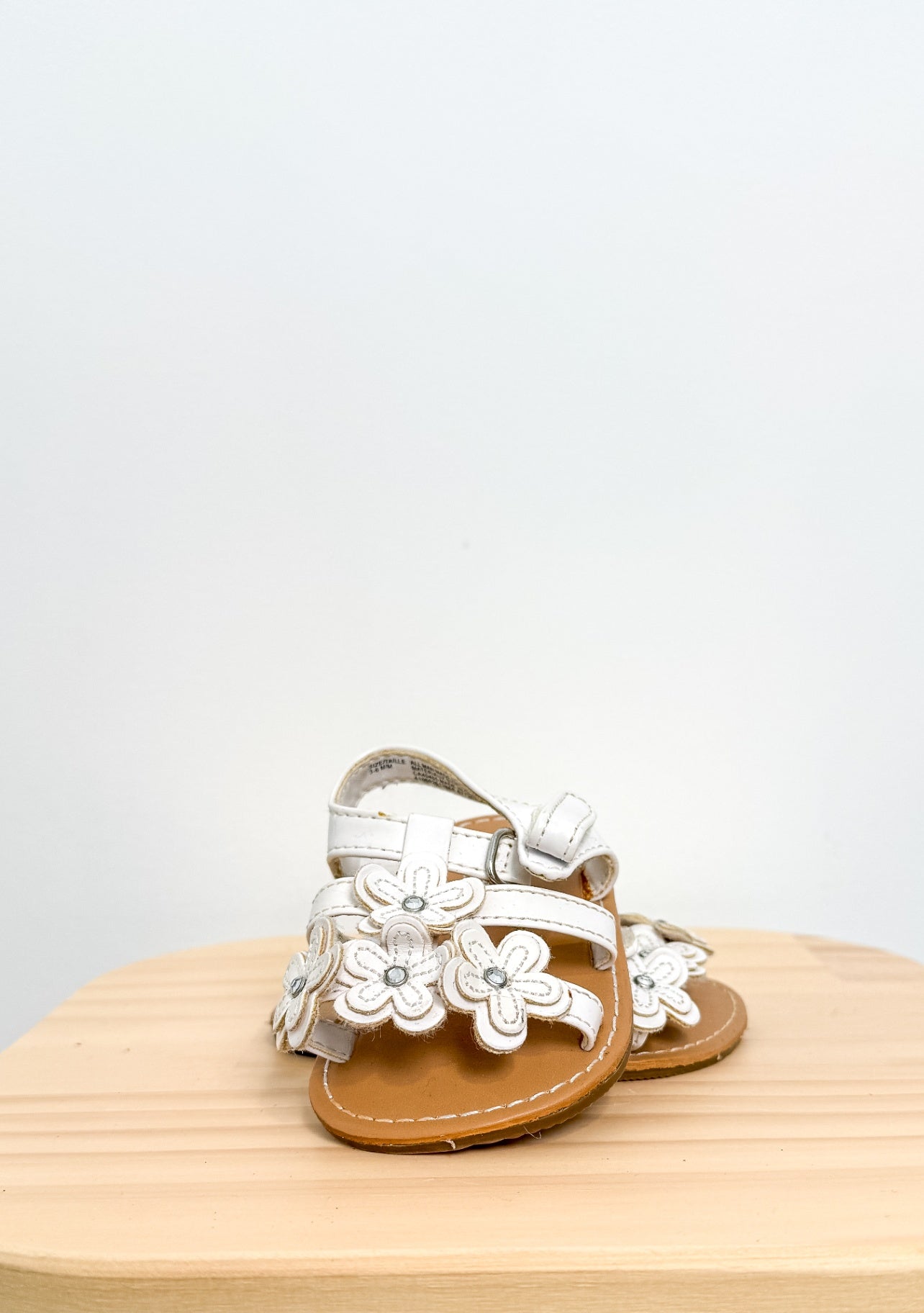 Place 3-6M White Sandals