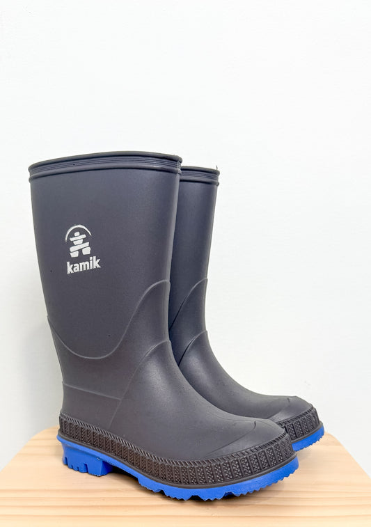 Kamik 9 Gray Stomp Boot