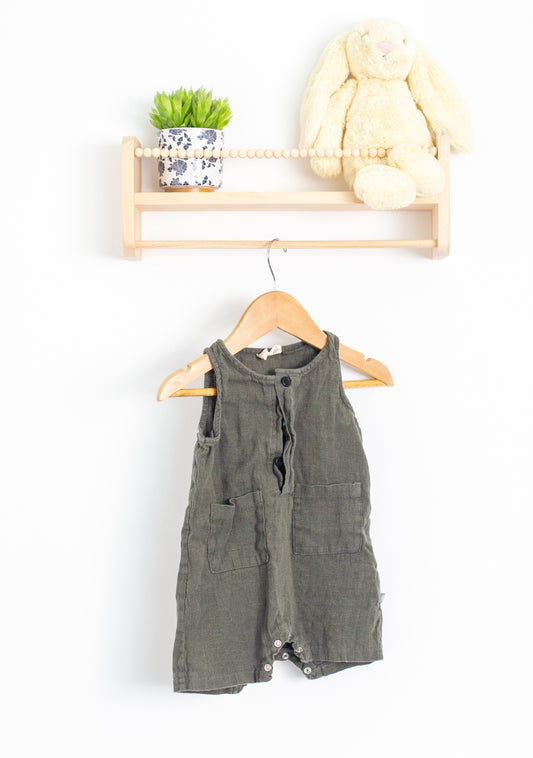 Kyte Baby 12-18M Linen Short Sleeve Romper in Olive EUC