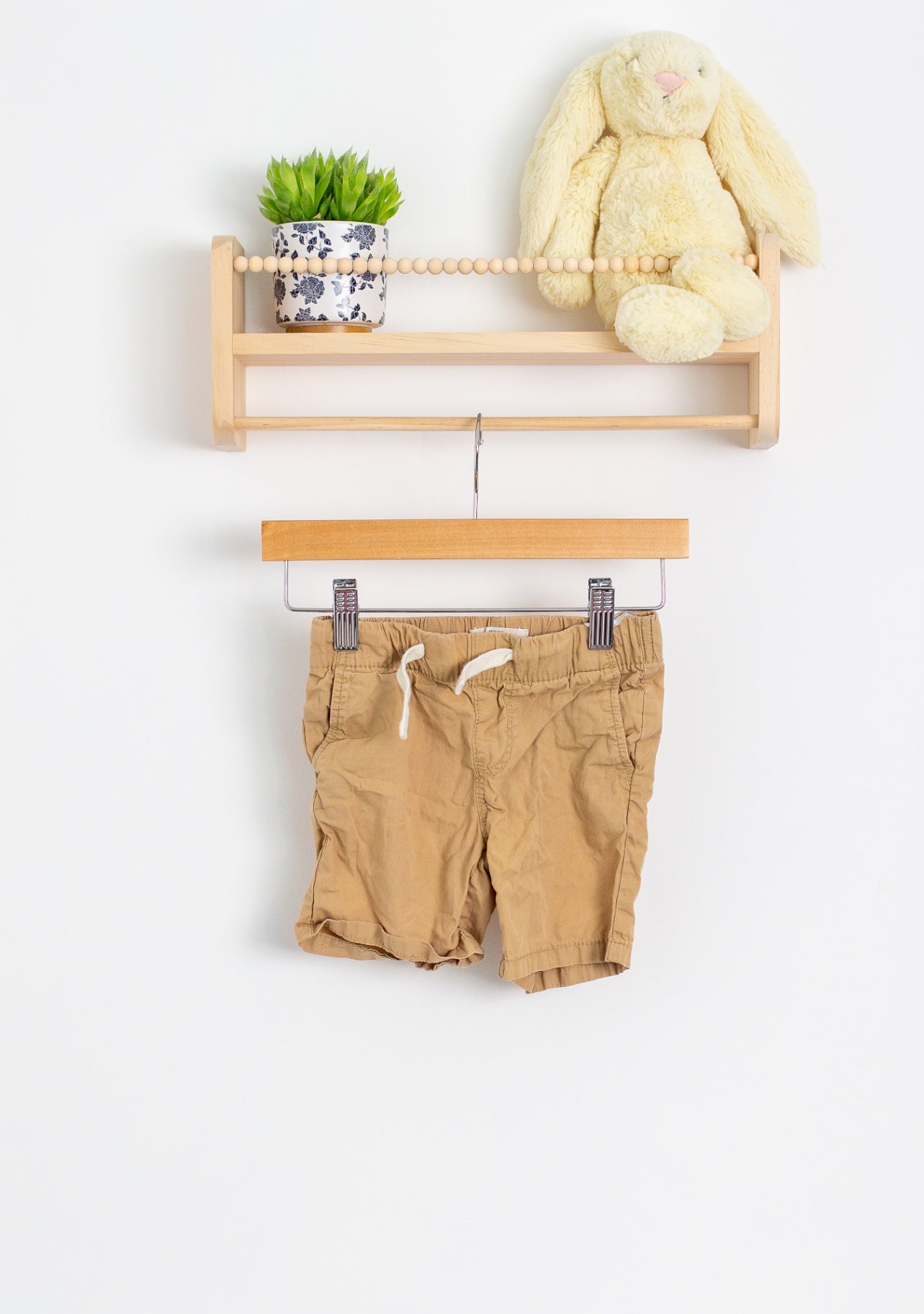 H&M 2T Beige/tan Shorts