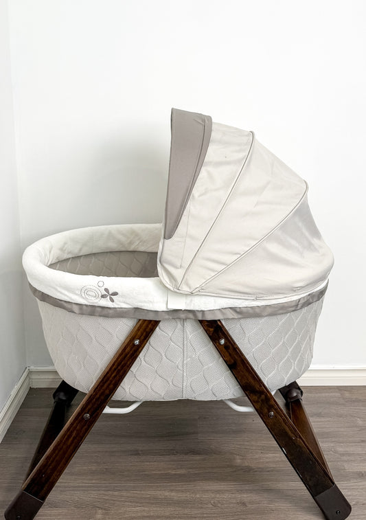 Ingenuity Foldaway Rocking Wood Bassinet Carrington