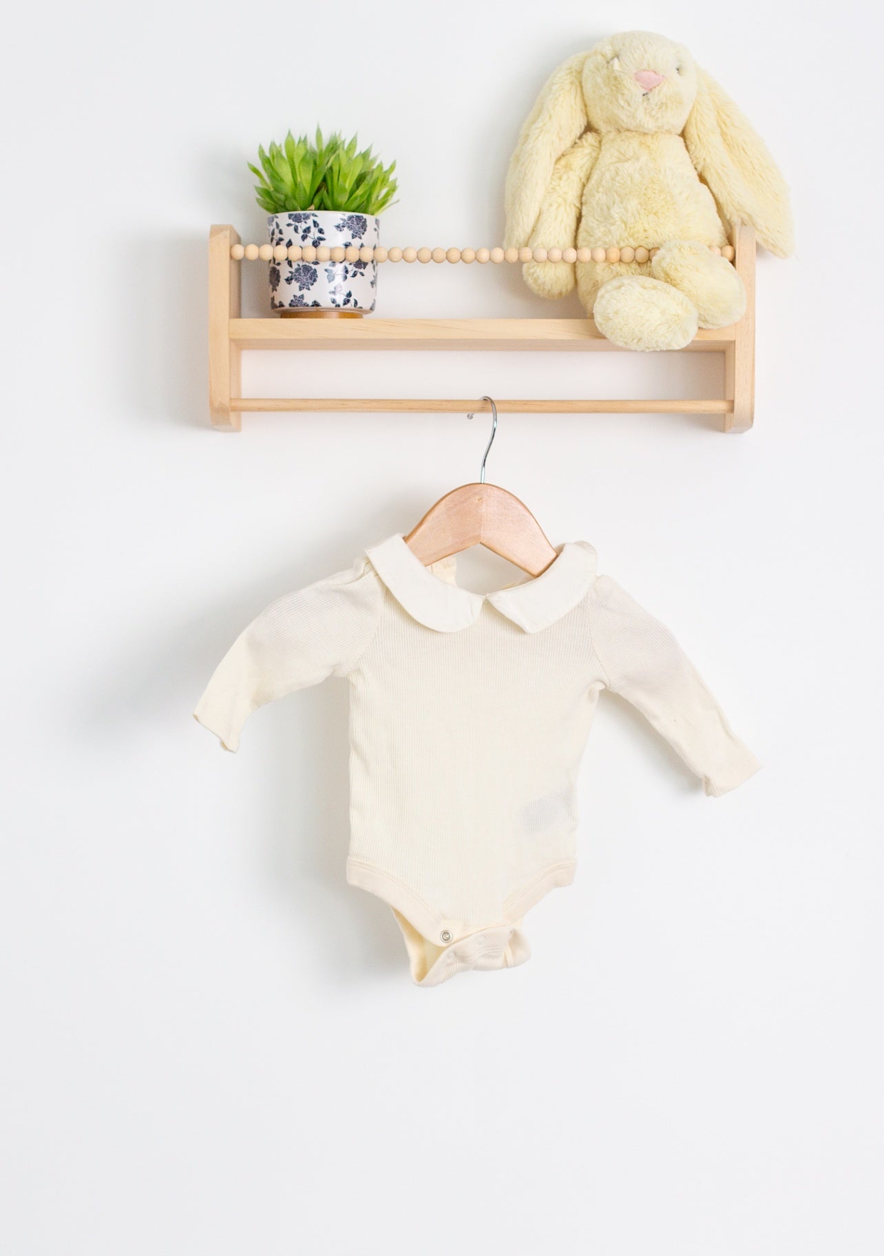 Baby Gap 0-3M Cream Collared Shirt
