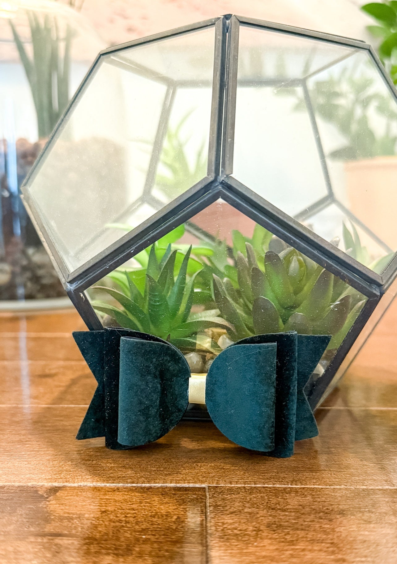 ElleBelle's Bowtique Green Velvet Bow