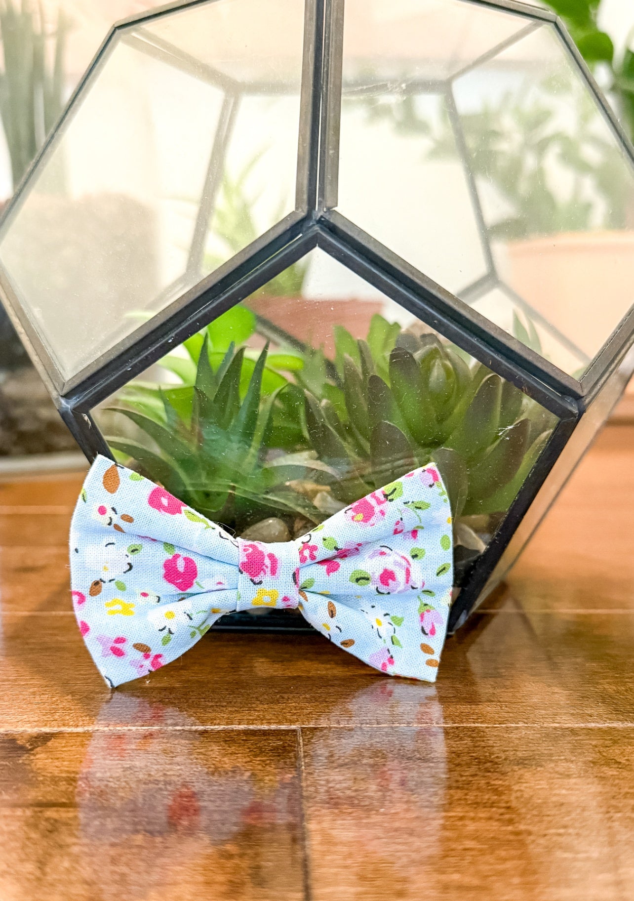 Small Shop Floral Cotton Bow