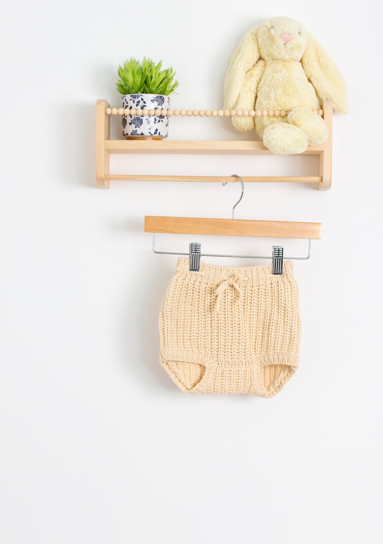 Quincy Mae 18-24M Knit Tie Bloomers in Eggshell