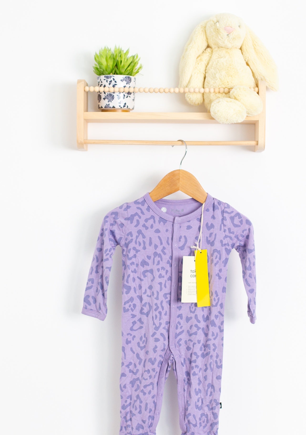 Kyte Baby 12-18M Taro Leopard Snap Romper NWT