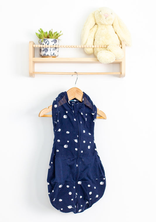 Happiest baby S Navy blue with white print Swaddle - Whimsy