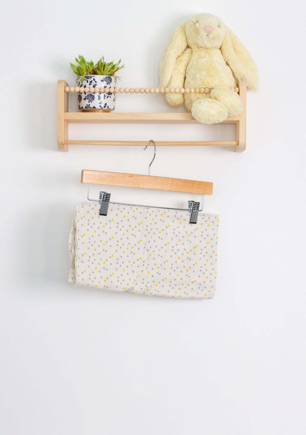 George NS Beige/Yellow Fleece Receiving Blanket Play - Whimsy