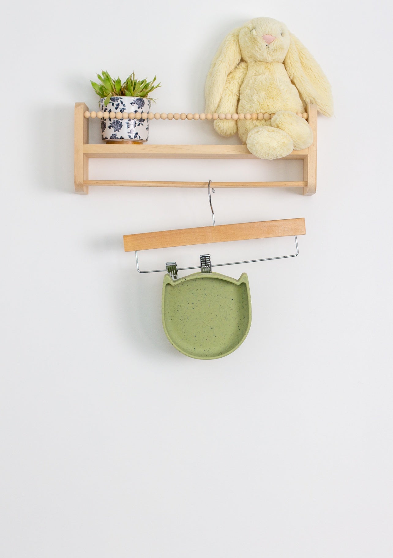 Kushies Silikitty Silicone Plate in Sage